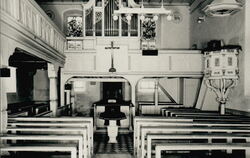 Ein Foto der ehemaligen Oberhausener Kirche in Unterhausen aus dem Jahr 1959, als sie nach einer Renovierung in Erlöserkirche um