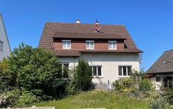 Die Gemeinde Pliezhausen möchte dieses Haus versteigern. Es ist zwar renovierungsbedürftig, der Aufwand ist laut Gemeinde aber ü