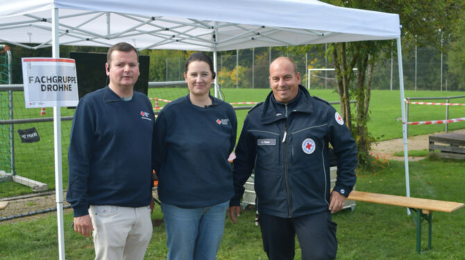 Standortleiter Marcel Friedrich (von links), Bereitschaftsleiterin Sandra Braun und Matthias Raster, stellvertretender Vorsitze Standortleiter Marcel Friedrich (von links), Bereitschaftsleiterin Sandra Braun und Matthias Raster, stellvertretender Vorsitze