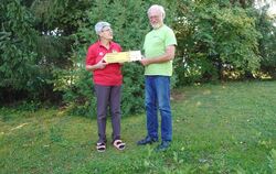 Gerahard Stolz und Doris Sautter kümmern sich um den Albsteig.