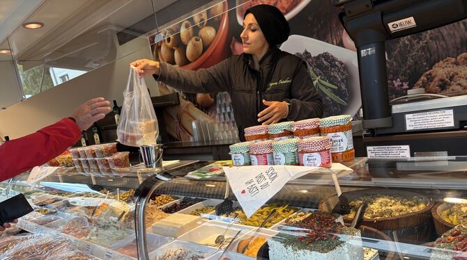 Markt Viele Köstlichkeiten gab es zu kaufen.