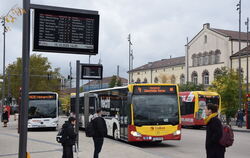 Bus und Bahn in unmittelbarer Nähe: Am Tübinger Hauptbahnhof treffen die Verkehrsmittel aufeinander.
