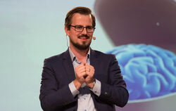 Acht Weltmeistertitel, vier Guinness-Rekorde: Gedächtnissportler Boris Konrad erklärt in Vorträgen, wie Erinnerung funktioniert.