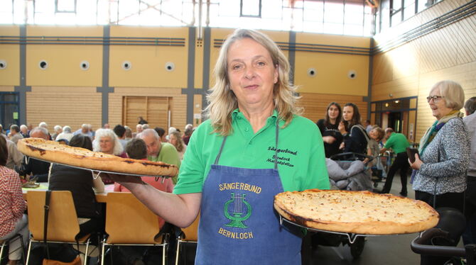 Hohenstein Kirbe Der Zwiebelkuchen ging in Hohenstein nicht aus.
