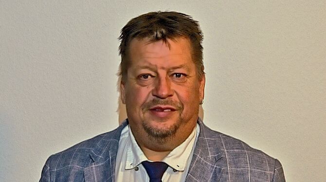 Bürgermeisterwahl Sonnenbühl Kandidat Alxander Gräff Alexander Gräff will Bürgermeister in Sonnenbühl werden.