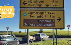 Die Stopp-Schilder an der Kreuzung zwischen Holzelfingen und Engstingen wurden abgebaut. 