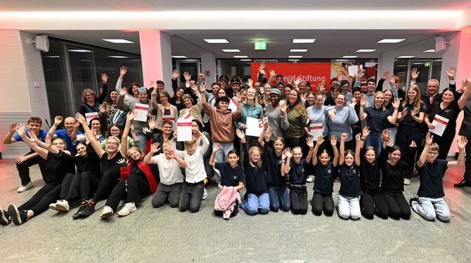 Jugendstiftung 2025 Große Freude bei den geförderten Kindern, Jugendlichen und ihren Mentoren sowie beim KSK-Vorstandsvorsitzenden Michael Bläsius u