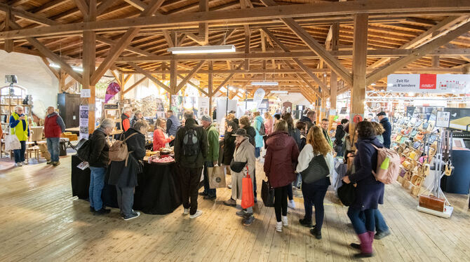 schön und gut Gleich am ersten Tag war im Albgut viel los.