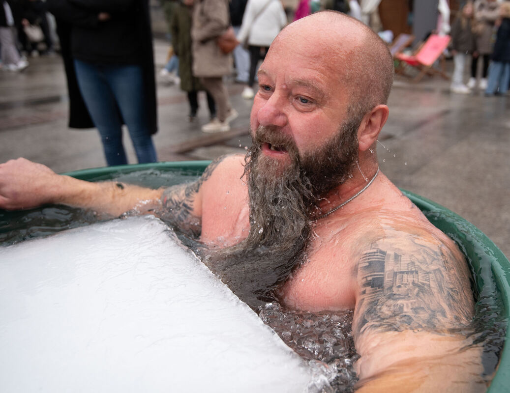 Eisbaden_09_11_2025_Schanz_018