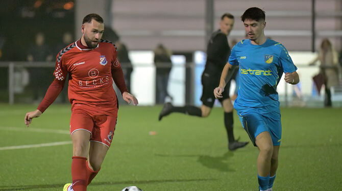 Dennis Pascolo erzeugt viel Gefahr im Reutlinger Offensivspiel. FOTO: BAUR Dennis Pascolo erzeugt viel Gefahr im Reutlinger Offensivspiel. FOTO: BAUR