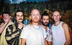 Die norwegische Indierockband Kakkmaddafakka spielt am Samstag im Sudhaus.