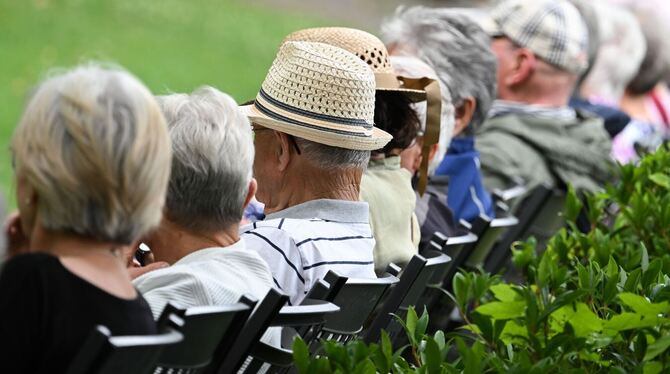 Rentnerinnen und Rentner