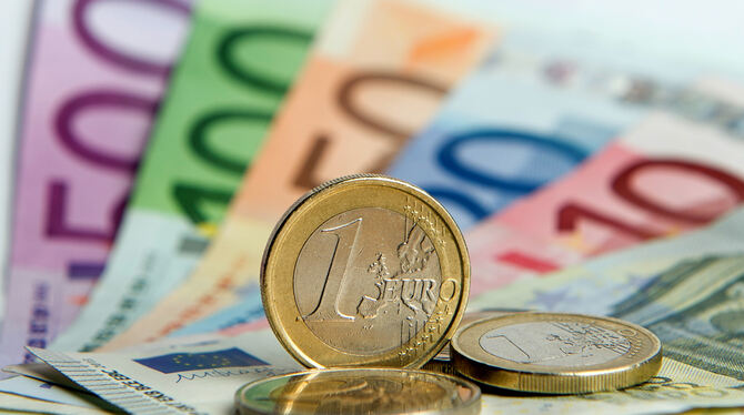 lhe, POL, Hessen, Finanzen, hes, Haushalt, Steuern, Politik Jeden Euro muss der Pfullinger Gemeinderat mit Blick auf den Doppelhaushalt 2026/27 zwar nicht umdrehen. Bei den Haushaltsanträ