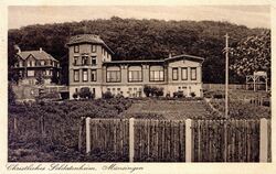 Eine Postkarte, die das ehemalige Soldatenheim zeigt.  FOTO: SAMMLUNG LENK