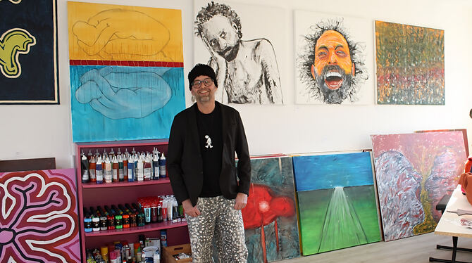 Michael Broszius Am Sonntag zeigt Michael Broszius seine Werke, darunter auch Selbstporträts.