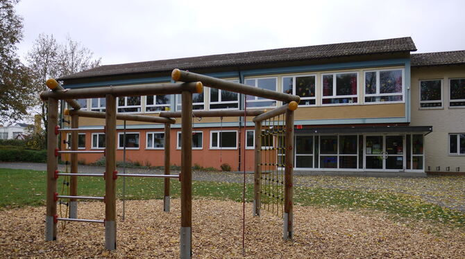 schule oferdingen Das Geld ist knapp in Reutlingen. Trotzdem hält Oferdingen an seinem Antrag zur »Entwicklung der Bildungslandschaft« fest. Ein T