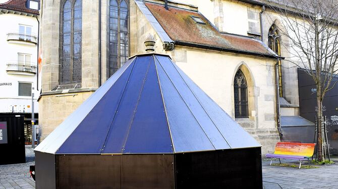 Leserfrage, Brunnen, Einhausung, Altstadt, Reutlingen Auch der Gerberbrunnen an der Nikolaikirche präsentiert sich als Pyramide.