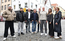 Verwaltung und Gastronomen setzen auf Dialog: Tobias Schumacher (von links), Onur Sönmez, Roland Wintzen, Peter Hack, Albert Kep