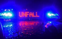 Polizei Blaulicht bei Unfallaufnahme