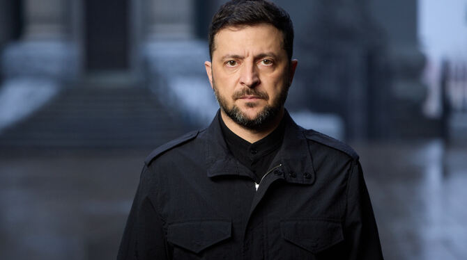 Konflikte, Wahlen, Diplomatie, Krieg Der ukrainische Präsident Wolodymyr Selenskyj spricht nach Kritik Donald Trumps über mögliche Wahlen.