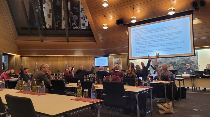 Mössingen, Gemeinderat Bei der Abstimmung zum Hoeckle-Areal hatten die Gymnasiasten den Sitzungssaal bereits verlassen.