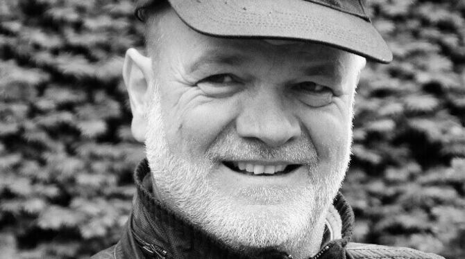 Der frühere Uracher FDP-Stadtrat Wolfgang Lieb ist im Alter von 70 Jahren gestorben.