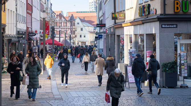 Die Reutlinger Innenstadtgeschäfte sind mit dem diesjährigen Weihnachtsgeschäft weitgehend zufrieden.