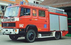 Das Bronnweiler Einsatzfahrzeug ist alt aber passt wenigstens ins Feuerwehrhaus hinein.  FOTO: STADT